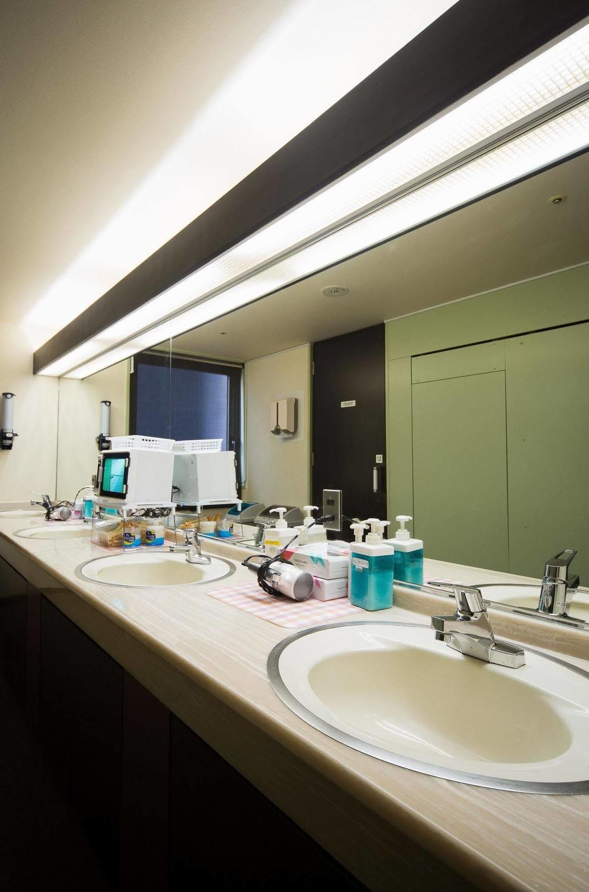 Capsule Inn Sapporo Hostel 外观 照片